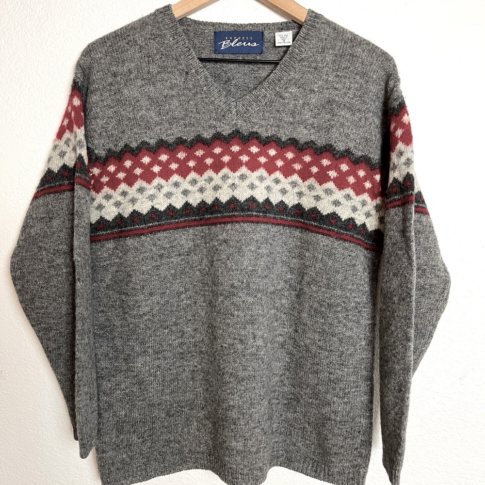Vintage Express Bleus Wool pullover sweater size Medium.